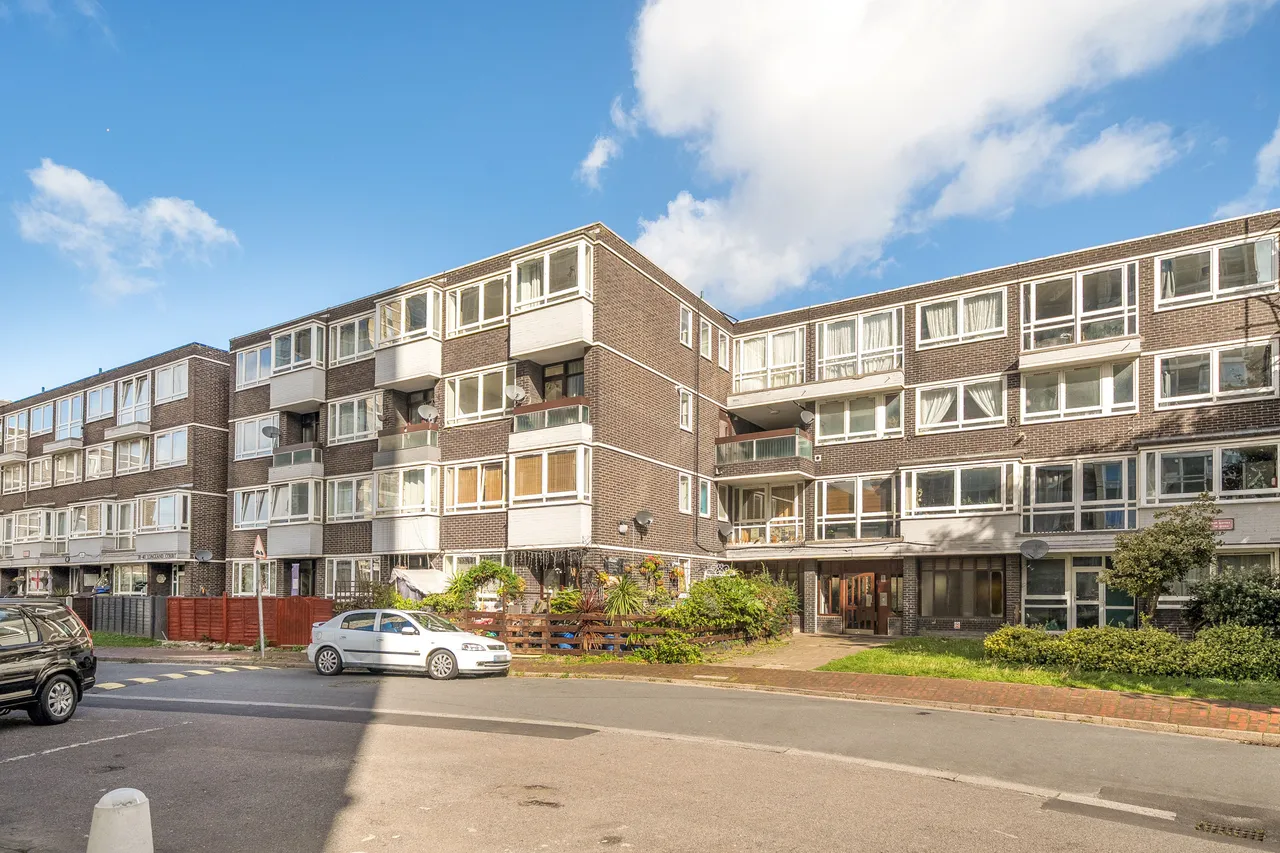 43 Longland Court, Rolls Road, London, photo 11