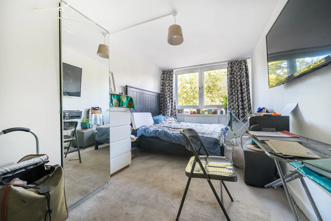 43 Longland Court, Rolls Road, London, photo 9