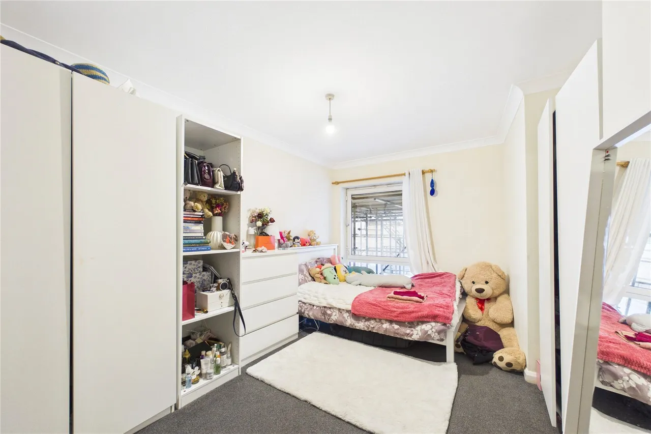 Alencon Link, Basingstoke, RG21, photo 4