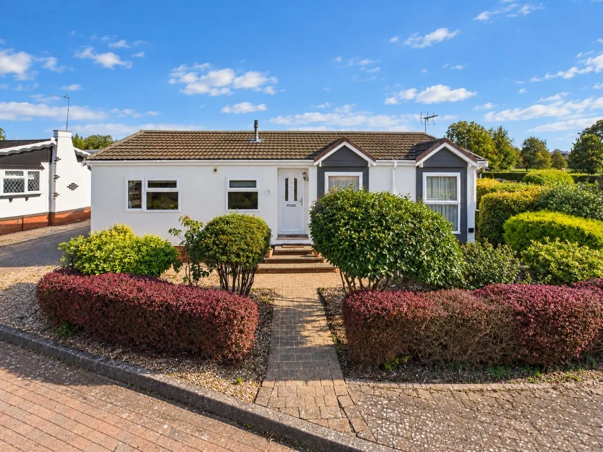 2 bed park home for sale, Ashwell Baldock, SG7