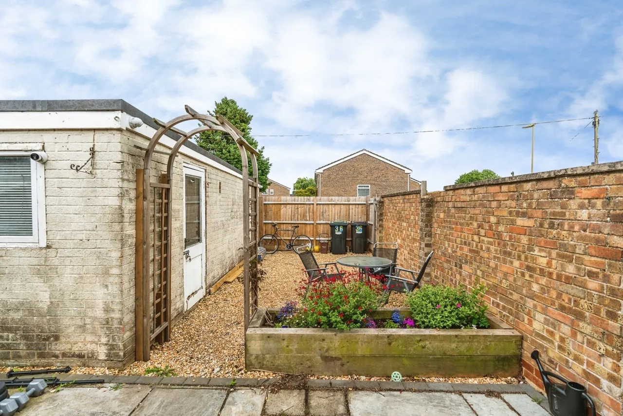 Beechdale Close, Calmore, SO40, photo 8