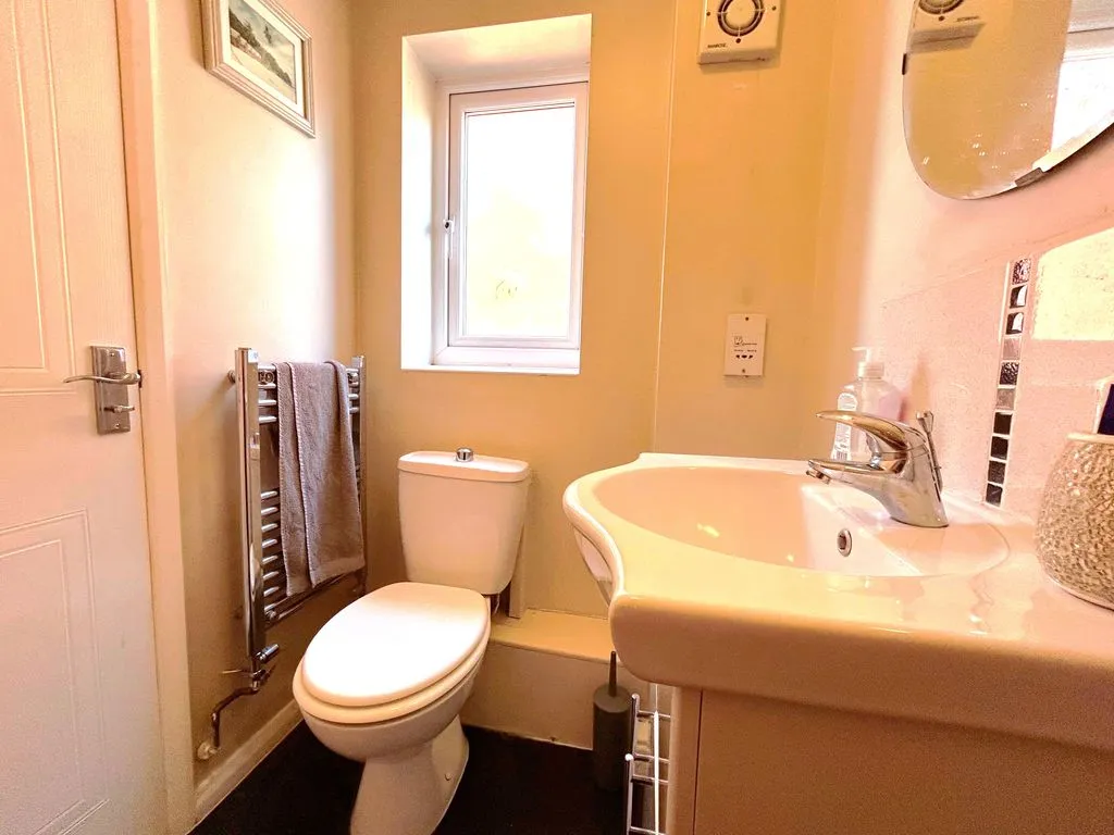 Ivy Grove, Brownhills, WS8, photo 16