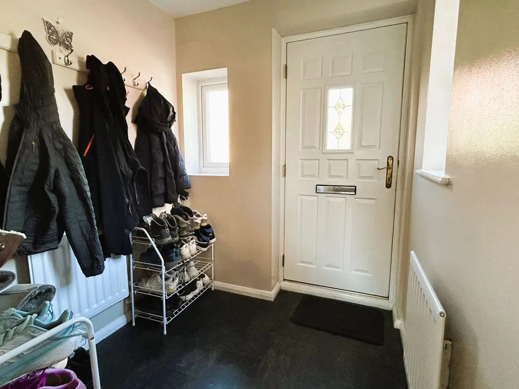 Ivy Grove, Brownhills, WS8, photo 12