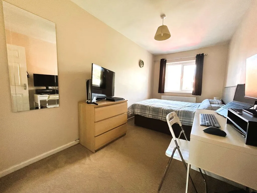 Ivy Grove, Brownhills, WS8, photo 9