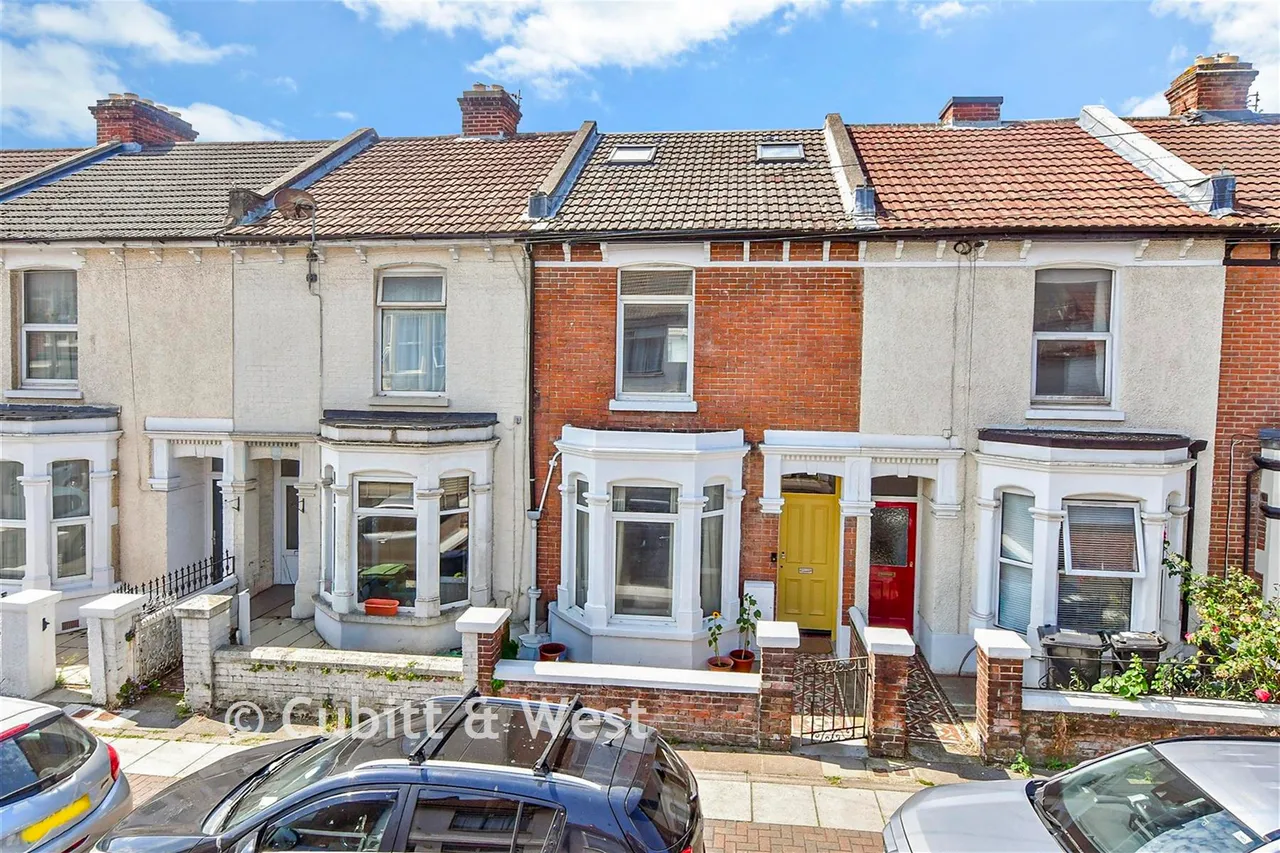 4 bed house for sale, Fawcett Road, Southsea, PO4