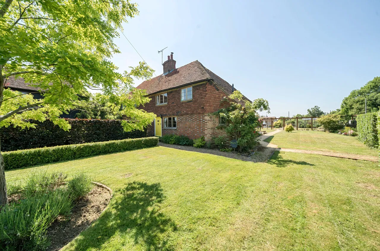 Water Lane, Hunton, ME15, photo 4