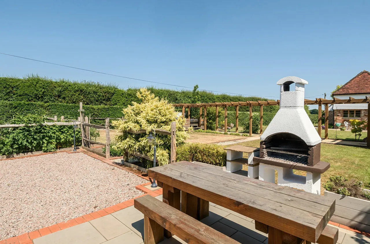 Water Lane, Hunton, ME15, photo 15