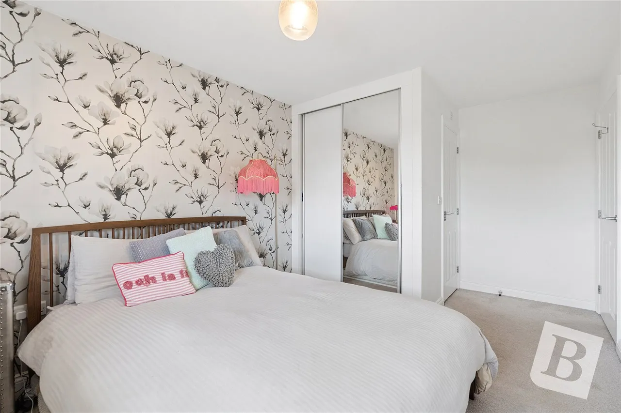 Southwood Court, 97 Stafford Avenue, Hornchurch, RM11, photo 6