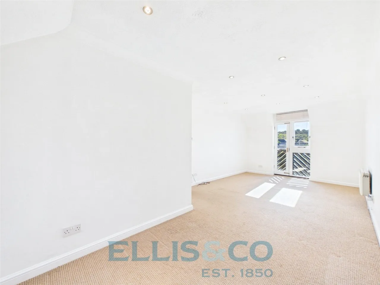 Arundel Close, Tonbridge, TN9, photo 3