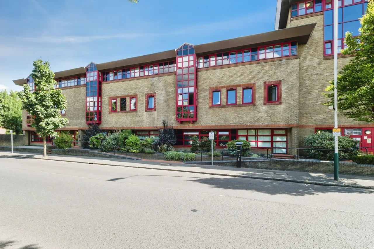 London Road, Romford, RM7, photo 5