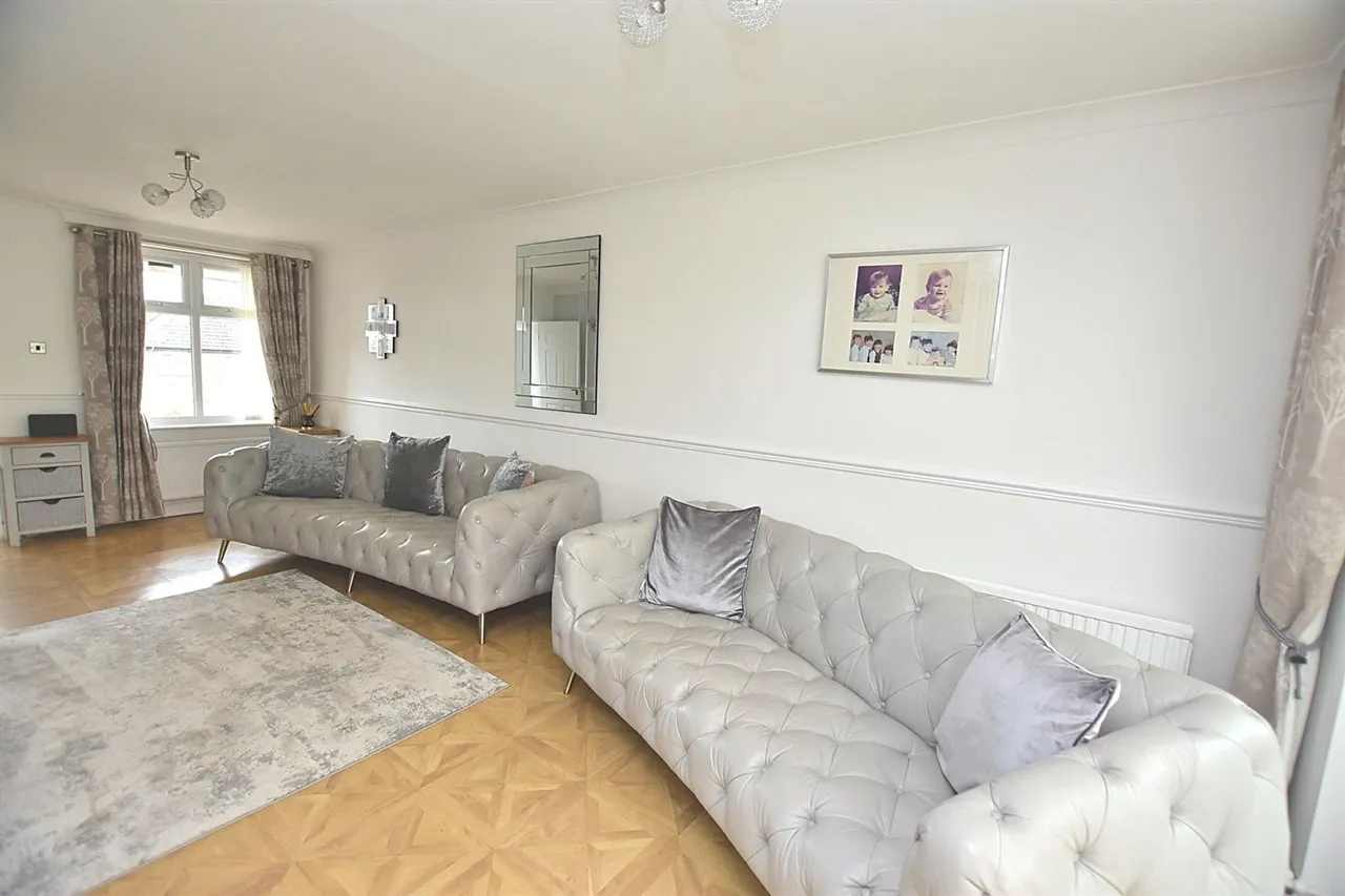 Sadlers Close, Crewe, photo 6