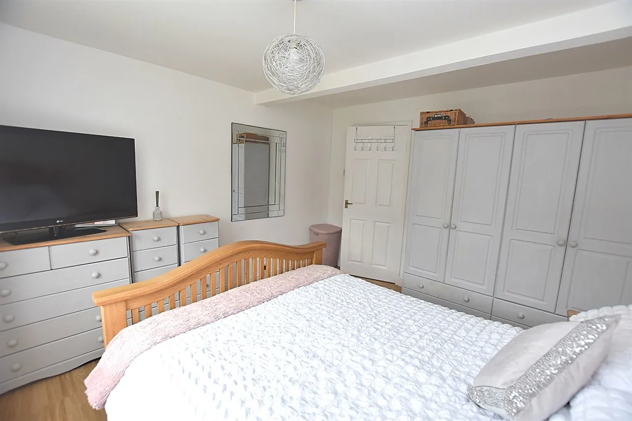 Sadlers Close, Crewe, photo 12