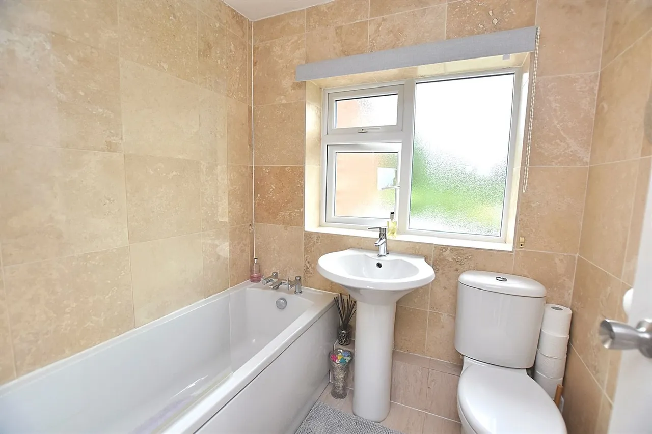 Sadlers Close, Crewe, photo 17