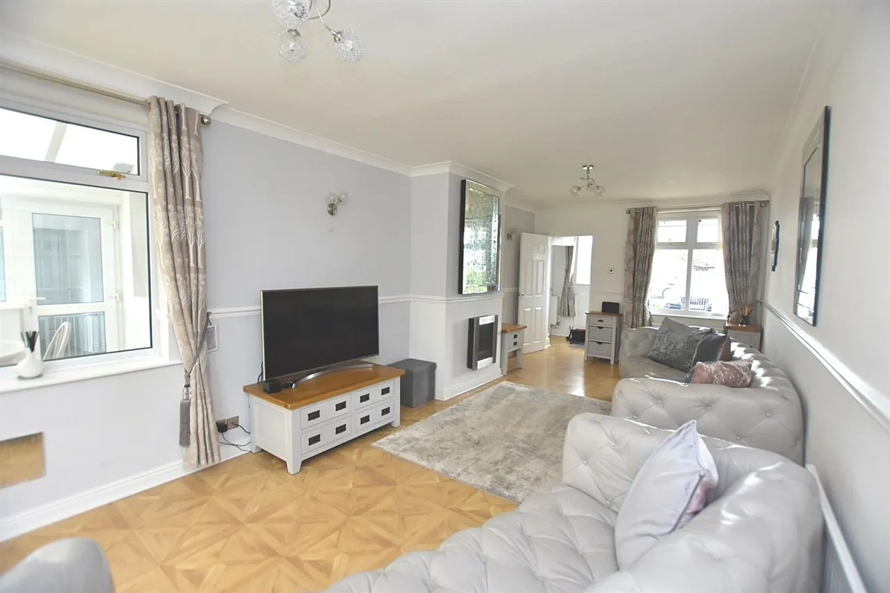 Sadlers Close, Crewe, photo 5