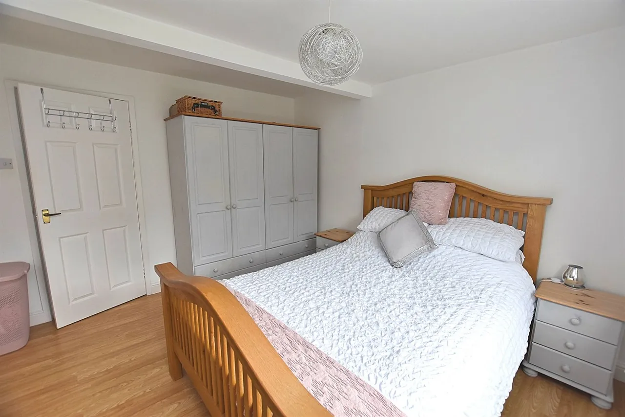Sadlers Close, Crewe, photo 13