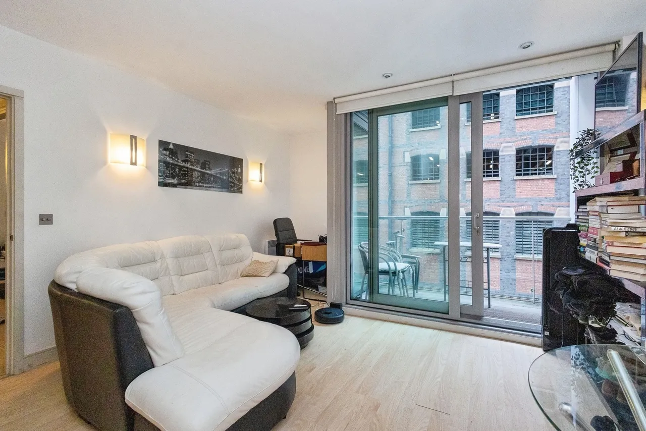 A 1-4 Watson Street, Manchester, Greater Manchester, M3, photo 2