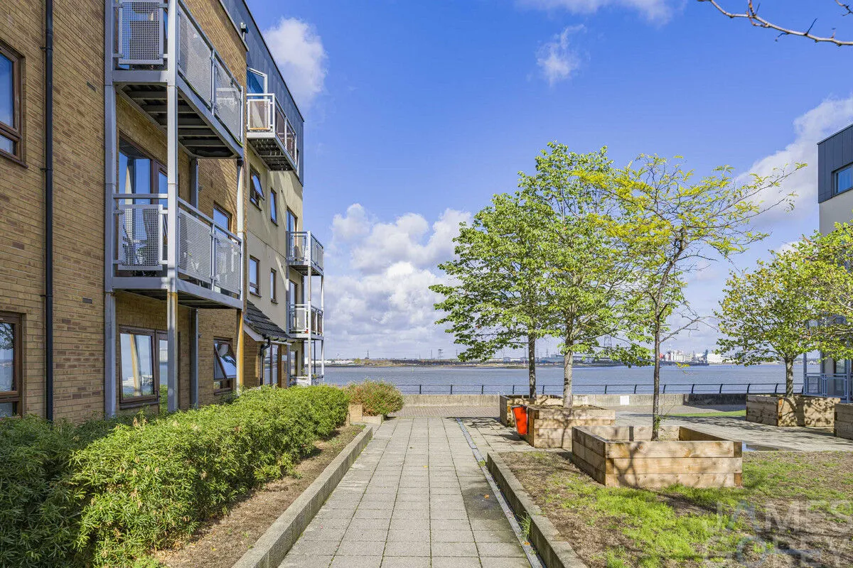 Amity Court North Star Boulevard, Greenhithe, DA9, photo 24