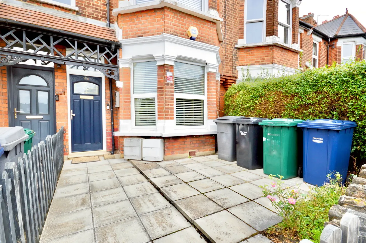 Manor Park Road, East Finchley, N2, photo 12