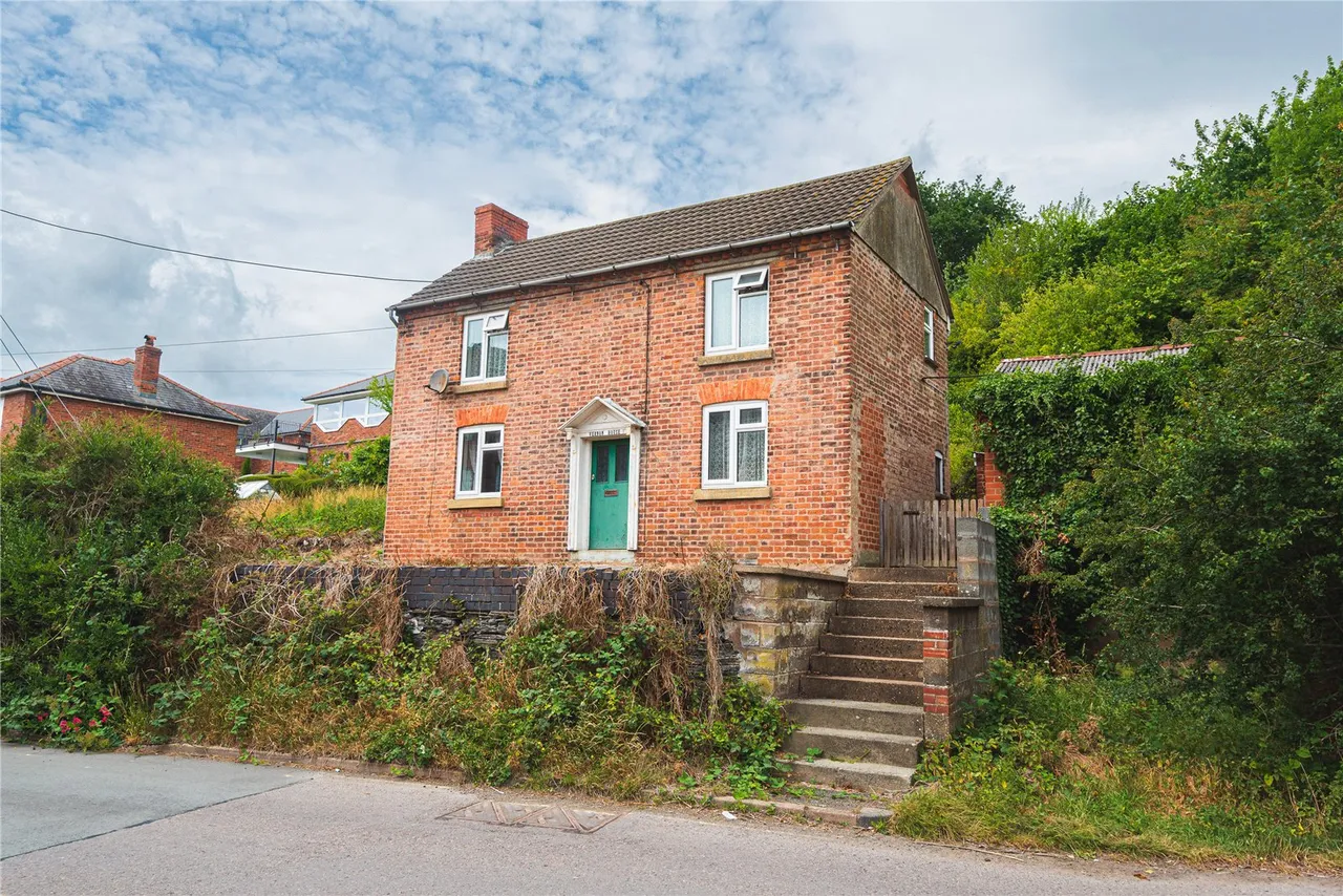 Canal Road, Newtown, Powys, SY16 2JS, photo 17