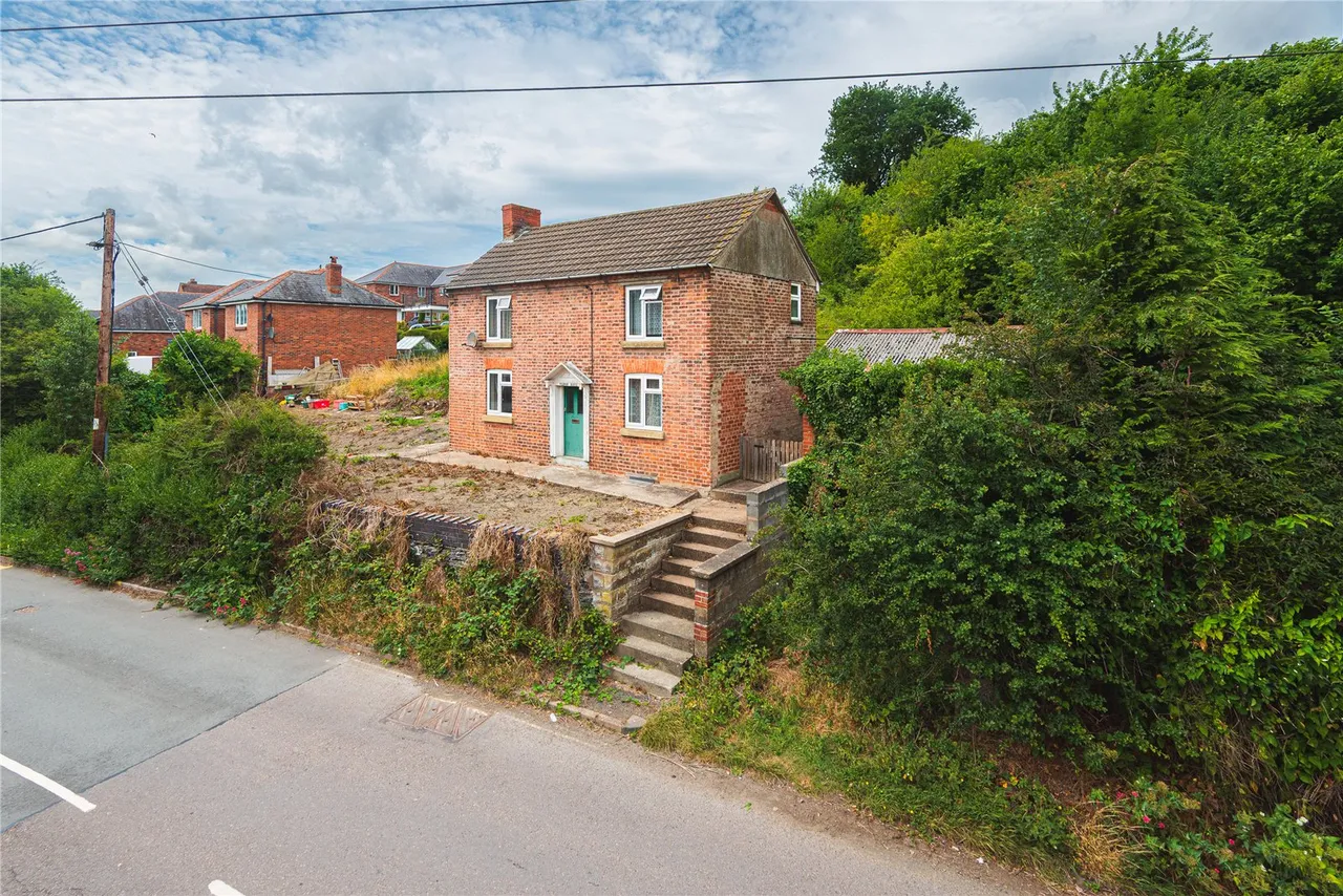 Canal Road, Newtown, Powys, SY16 2JS, photo 18