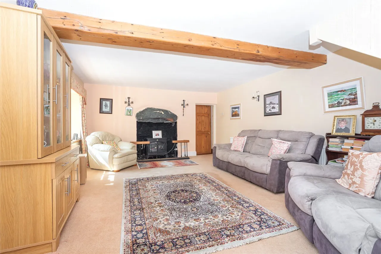 Pentraeth, LL75, photo 16