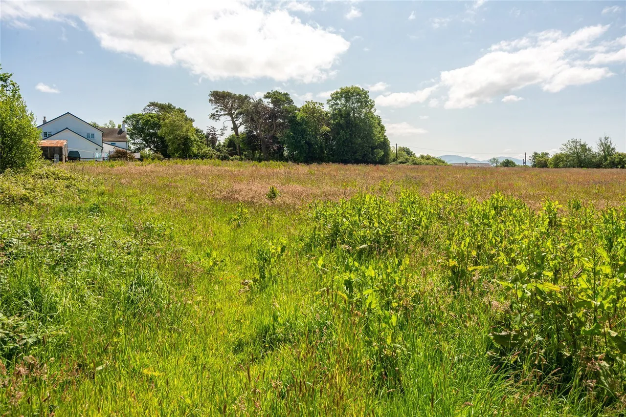 Pentraeth, LL75, photo 27