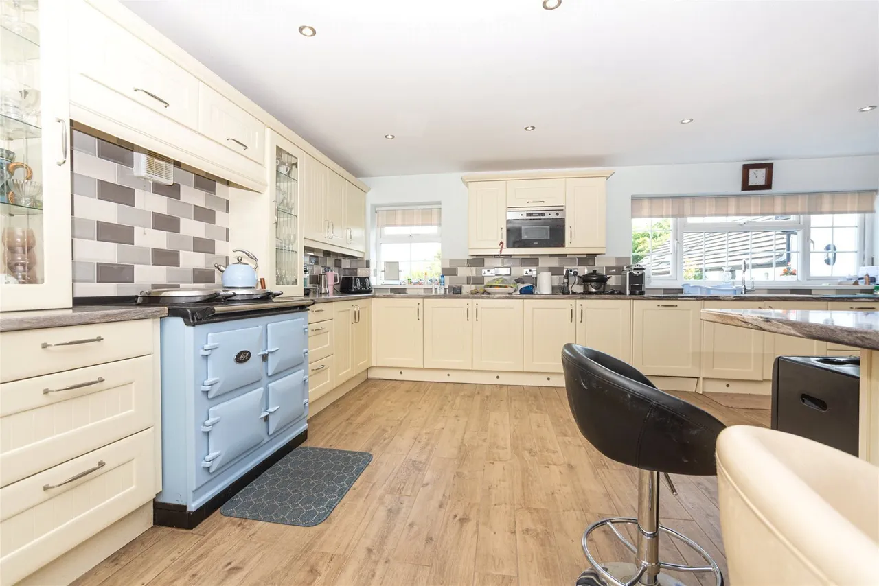 Pentraeth, LL75, photo 8