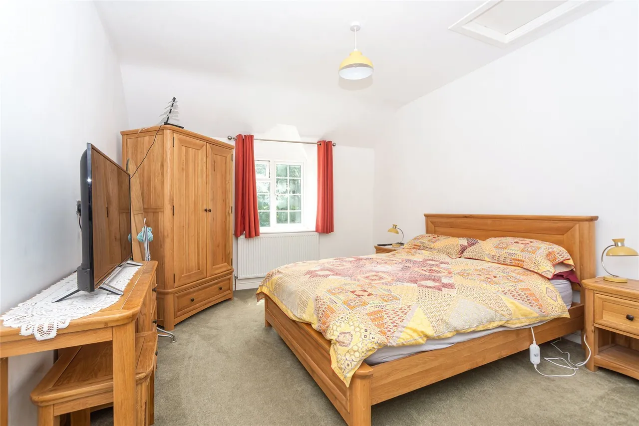 Pentraeth, LL75, photo 29