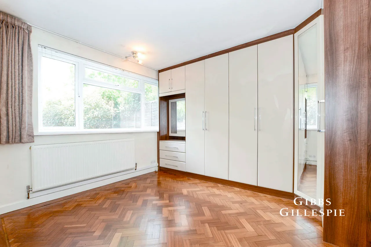 Chamberlain Way, Pinner Fees Apply, HA5, photo 4