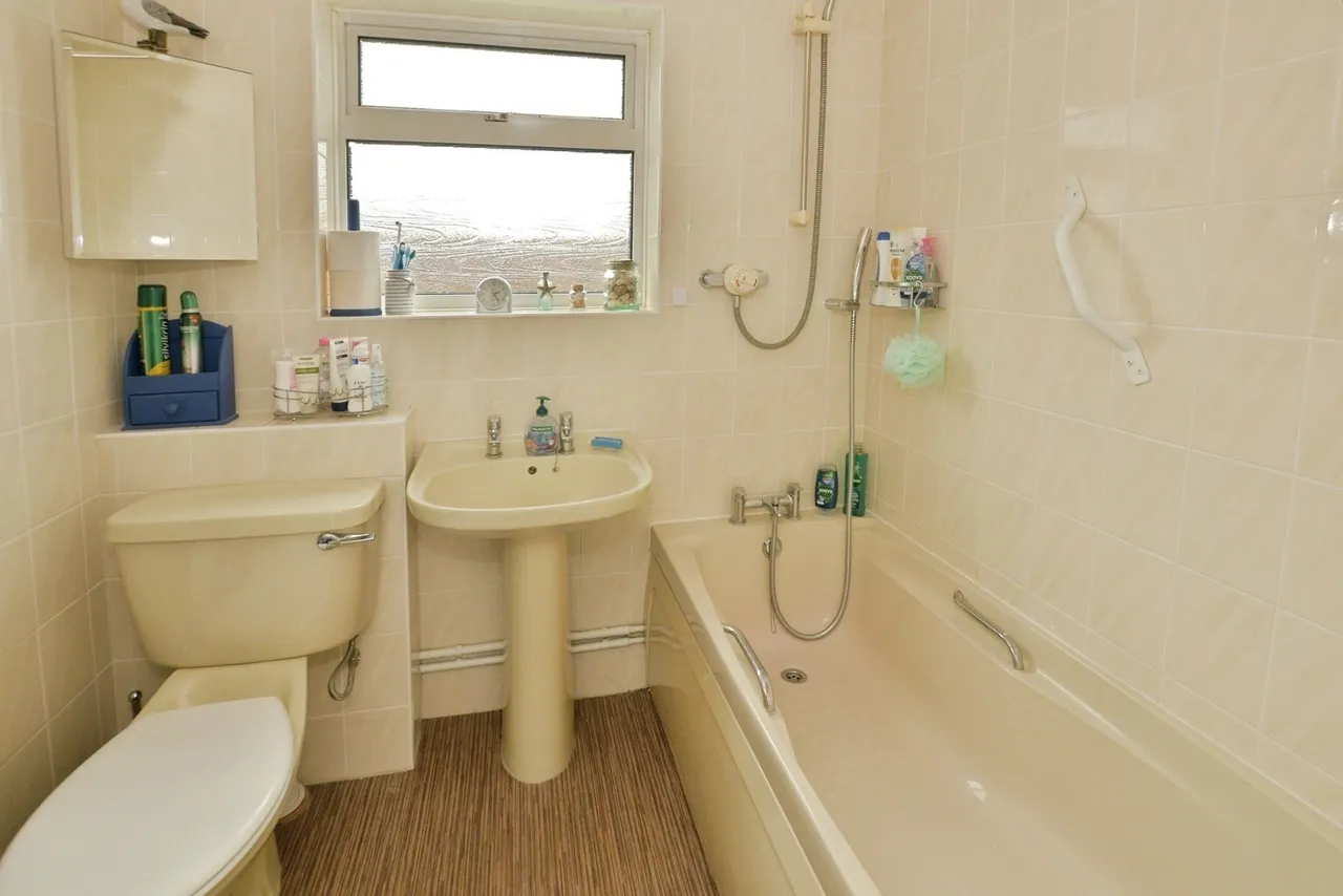 Madeira Road, Littlestone, New Romney, Kent, TN28, photo 16