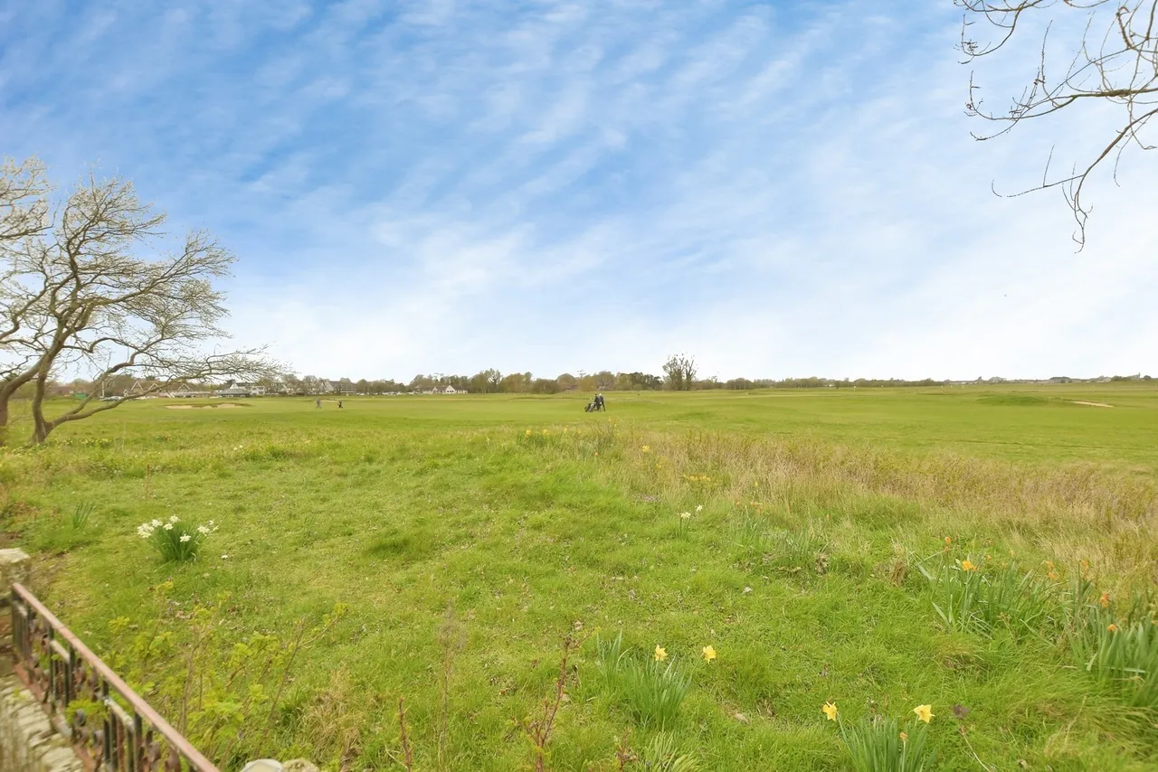 Madeira Road, Littlestone, New Romney, Kent, TN28, photo 6