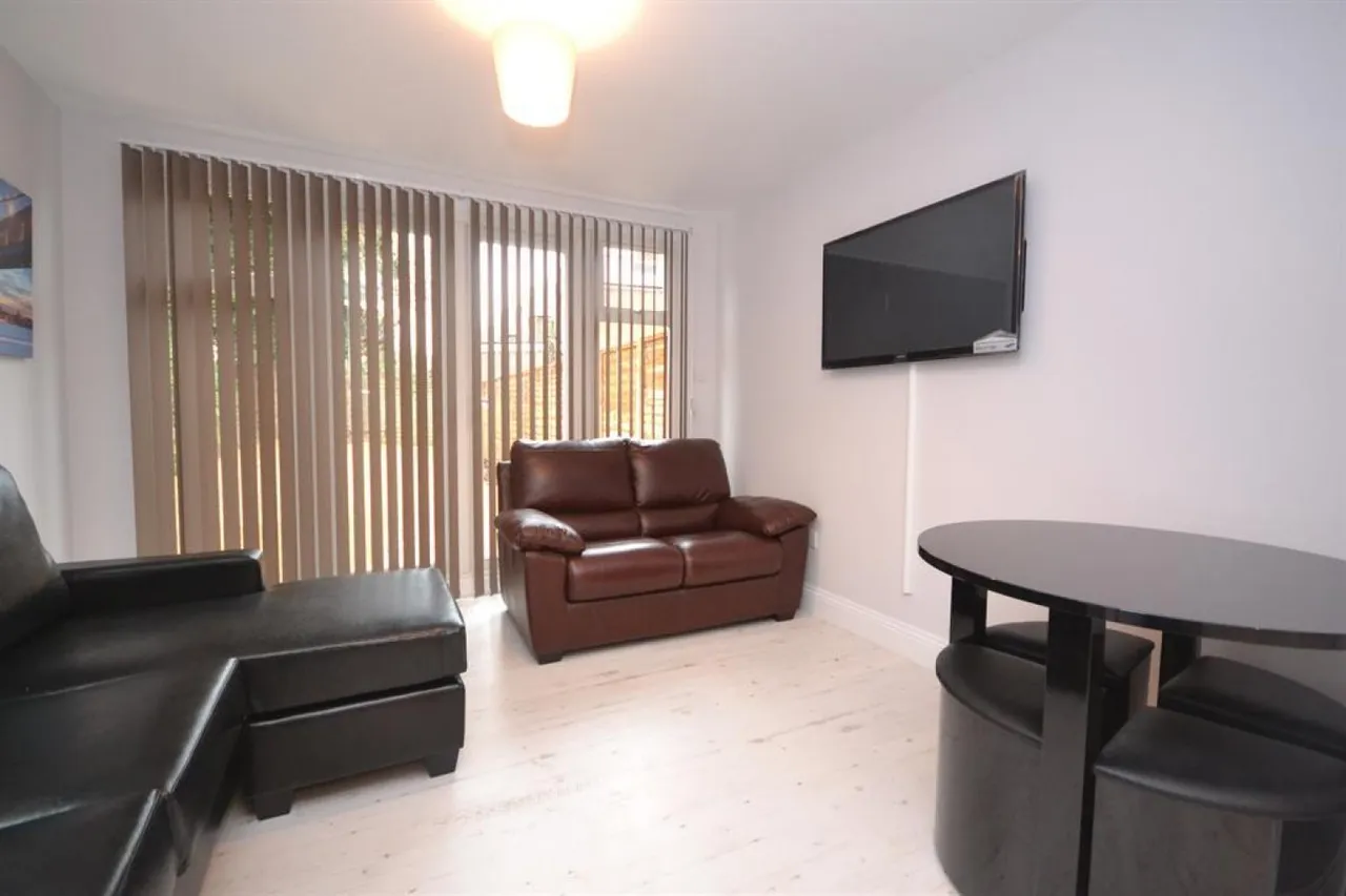 Palmer Park Avenue, Reading, RG6, photo 7