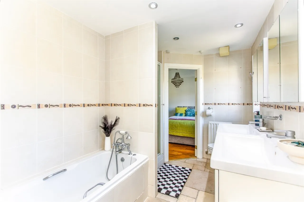 Purley Road, Lower Cambourne, CB23, photo 11