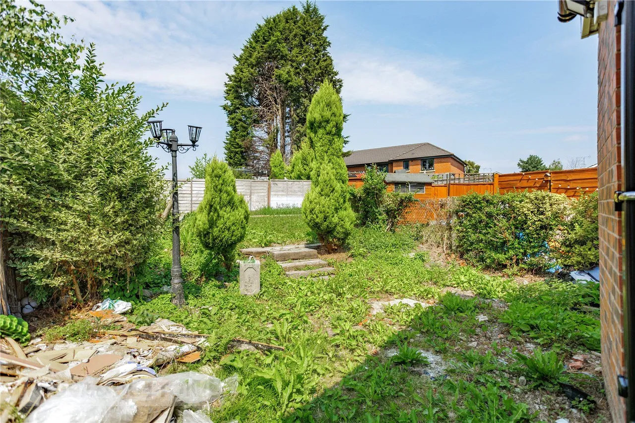 Raven Avenue, Chadderton, OL9, photo 19
