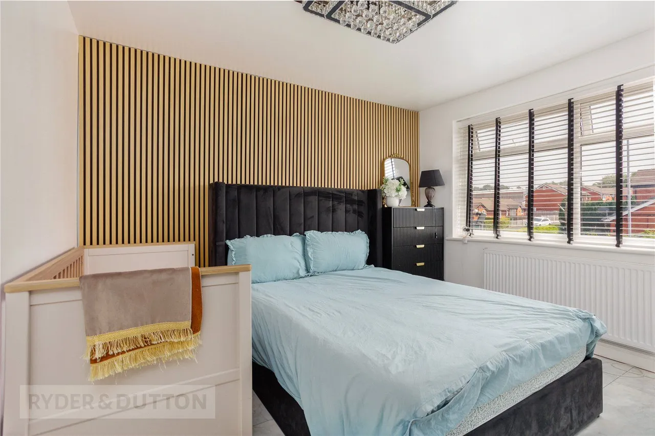 Raven Avenue, Chadderton, OL9, photo 13