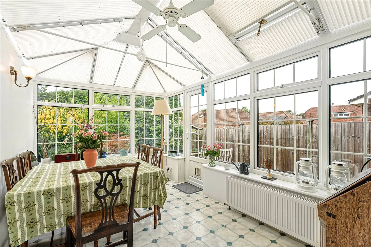 Englehurst, Englefield Green, TW20, photo 14
