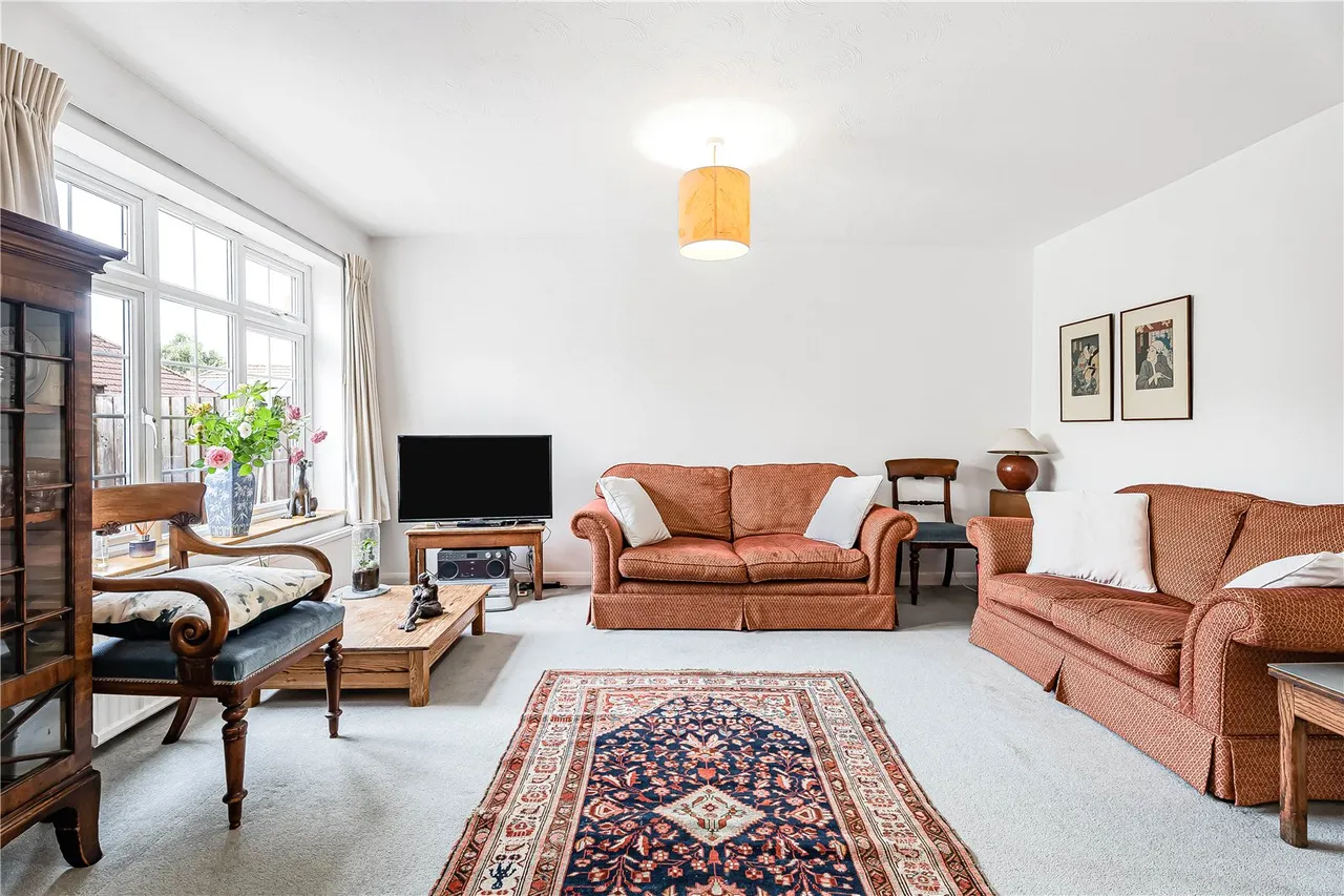 Englehurst, Englefield Green, TW20, photo 6