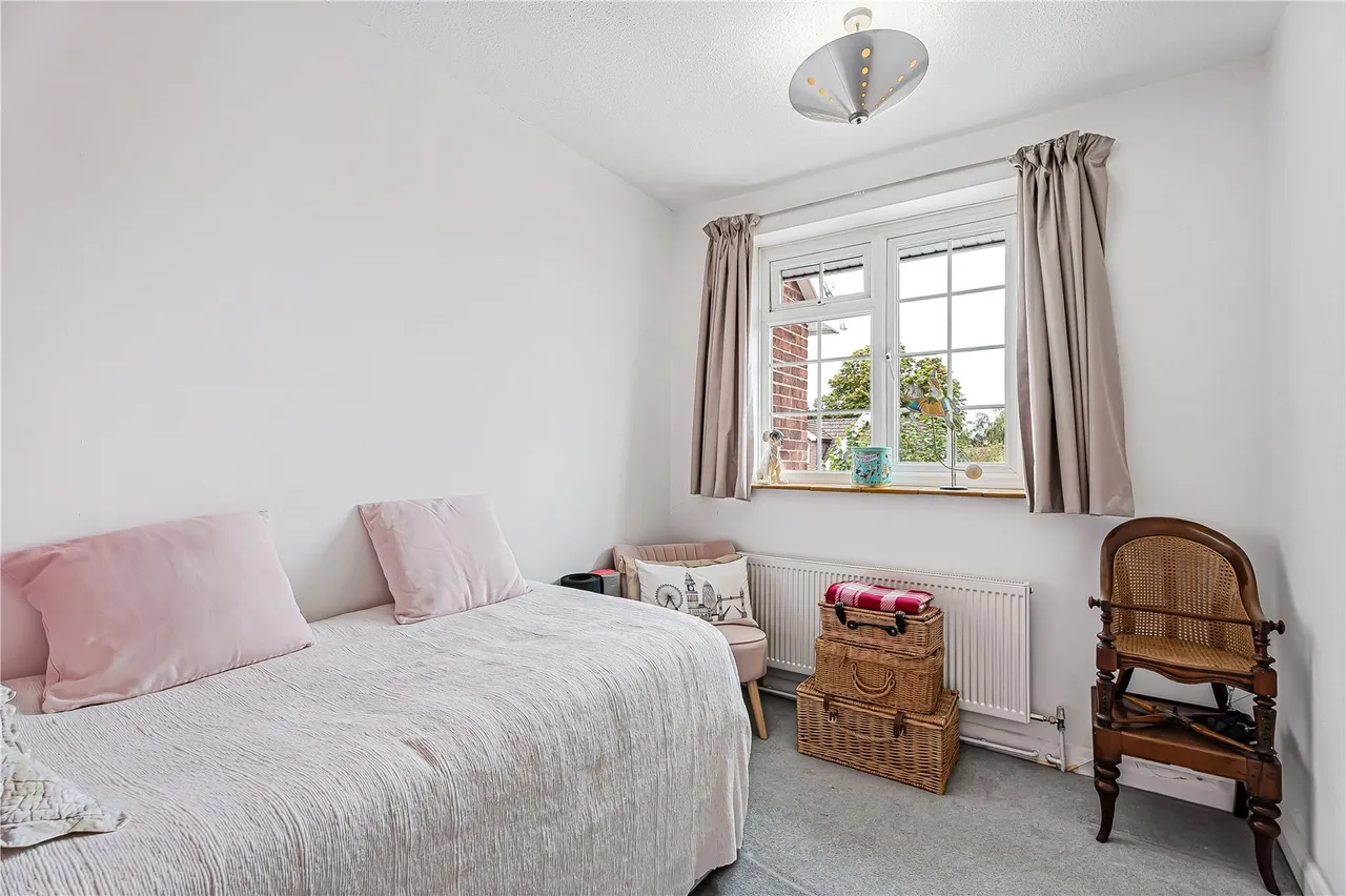 Englehurst, Englefield Green, TW20, photo 27