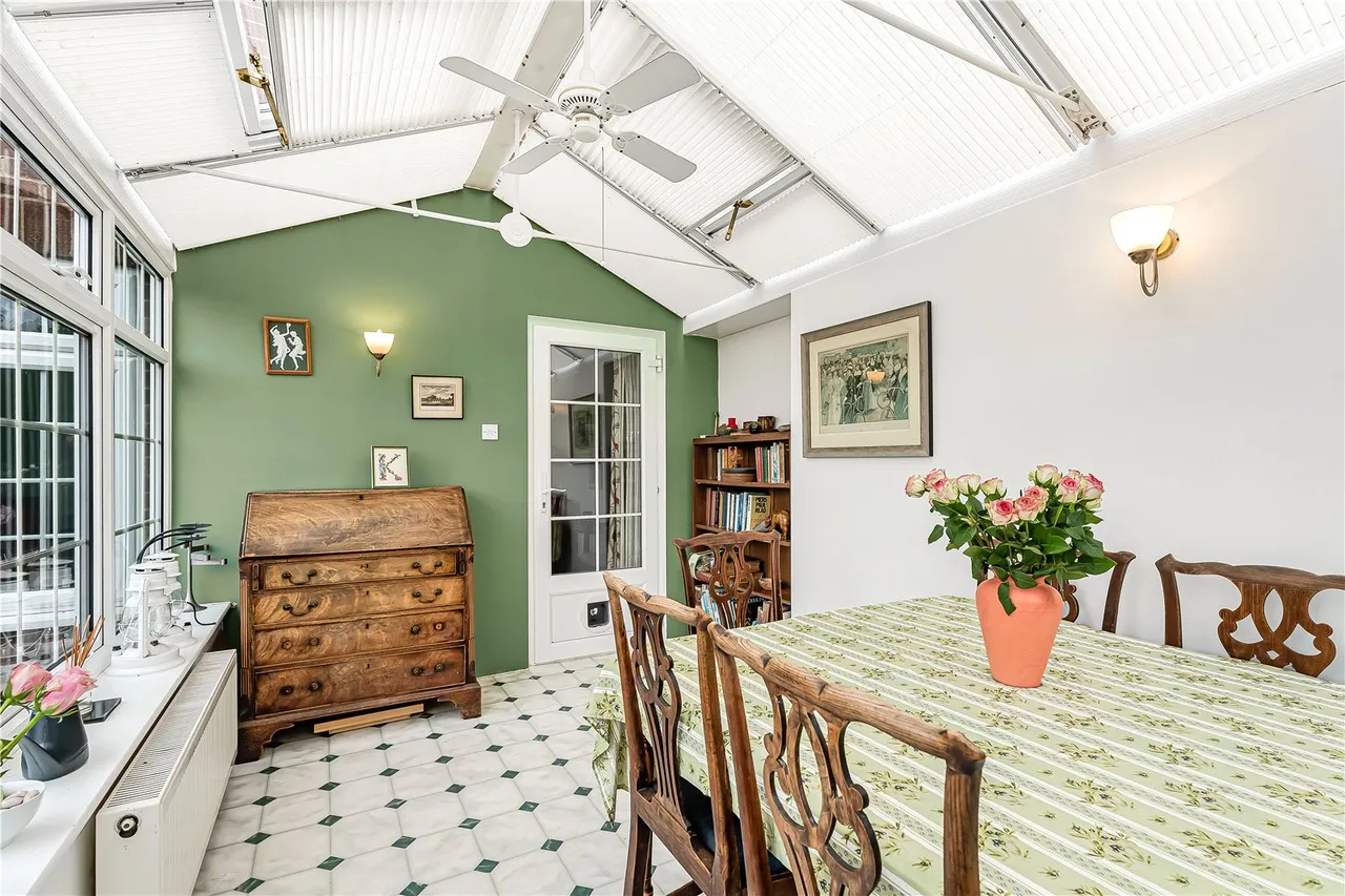 Englehurst, Englefield Green, TW20, photo 15