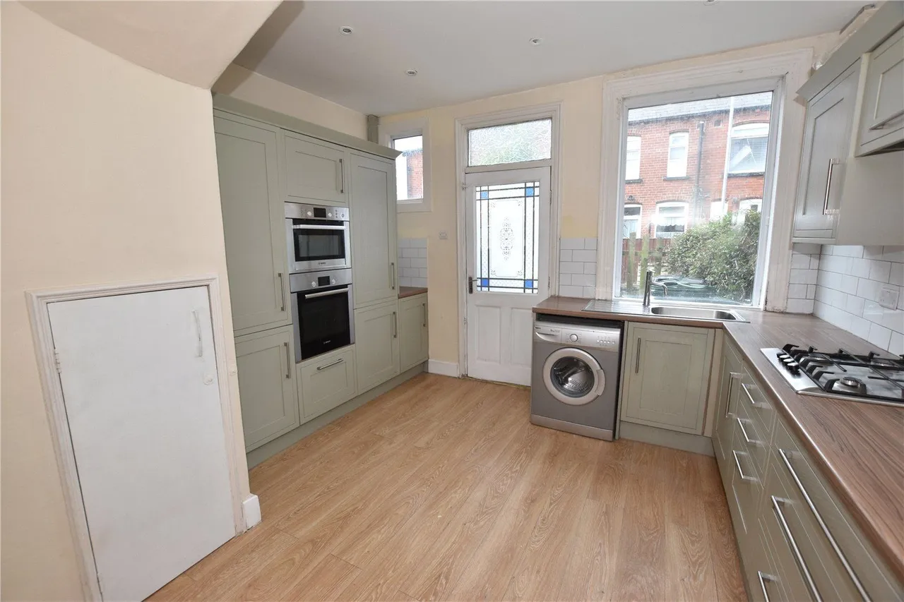 Cross Flatts Place, Leeds, LS11, photo 4
