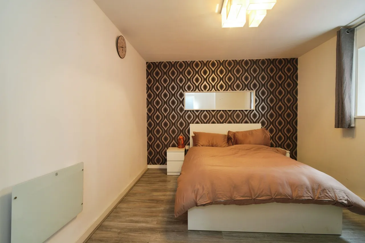 Bradshawgate, Bolton, BL1, photo 11