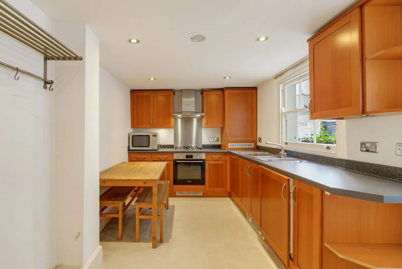 Cambridge Street, London, SW1V, photo 7