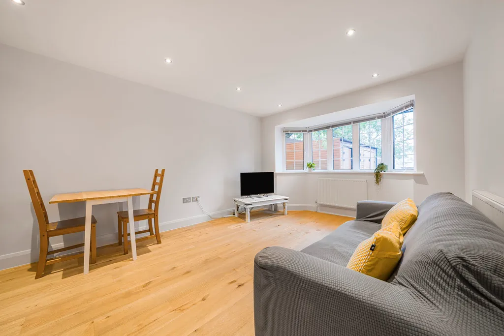 Gospel Oak, Ickenham, UB10, photo 8