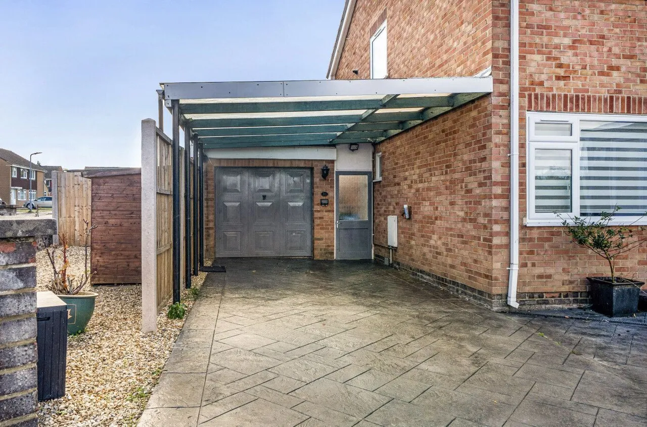 Seeley Crescent, Street, BA16, photo 24