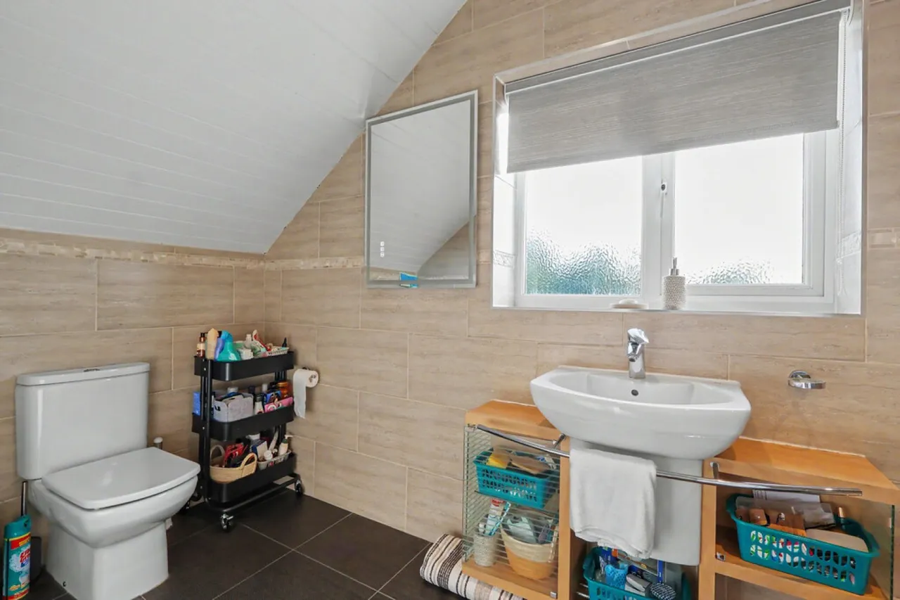Lulworth Close, Hamworthy, BH15, photo 25
