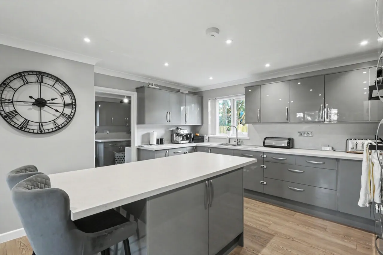 Lulworth Close, Hamworthy, BH15, photo 5