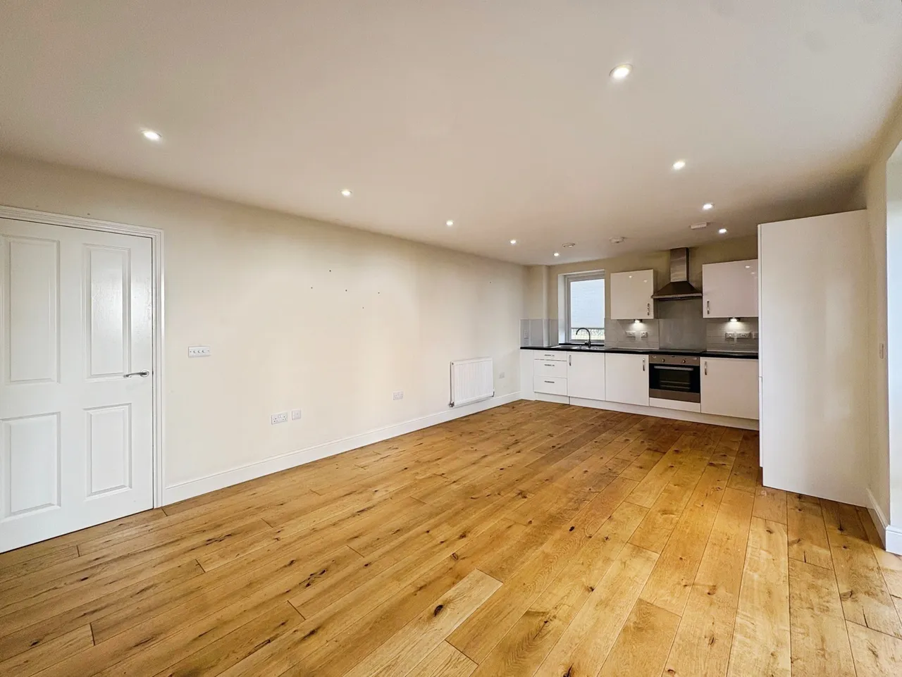 Exchange Close, Aldershot, GU11, photo 6