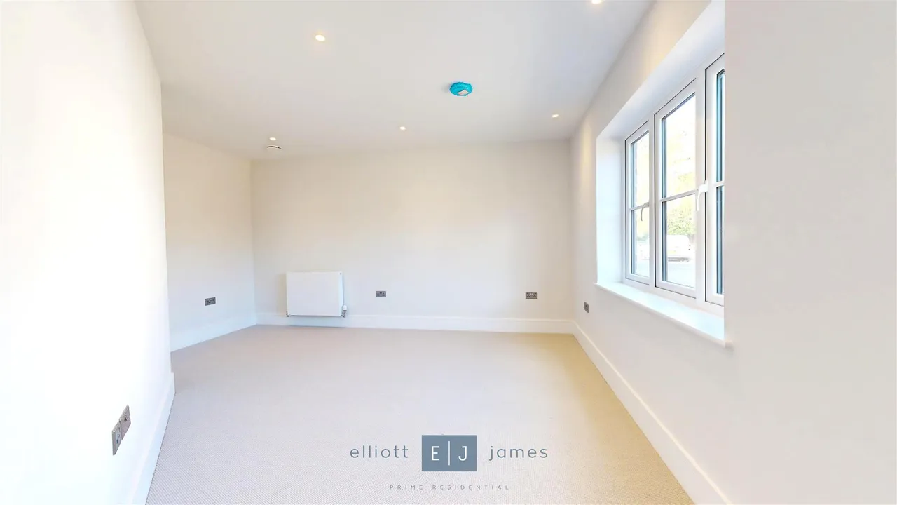 Freya Lodge, Loughton, photo 6