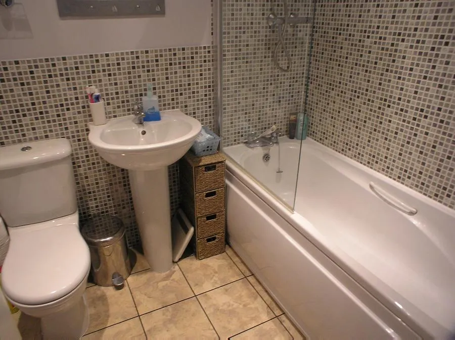 Honeymans Gardens, Droitwich, WR9, photo 3