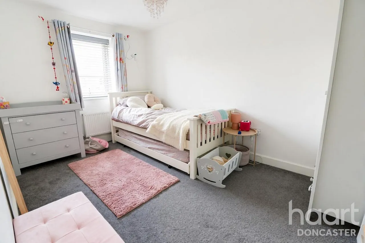Lake View, Lakeside, DN4, photo 13